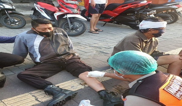 Kecelakaan Lalu Lintas di Jalan Gatot Subroto
